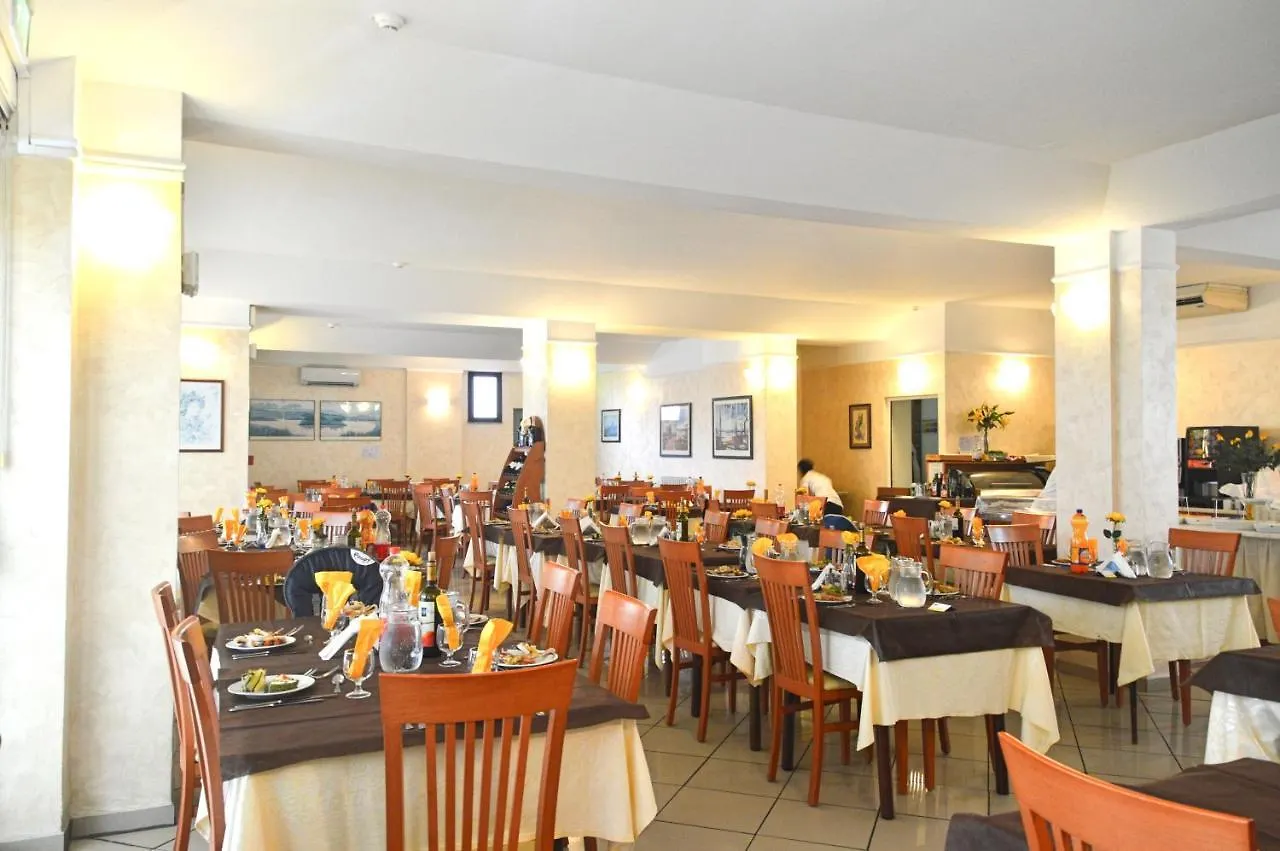 ***  Hotel Karin Marebello Ιταλία